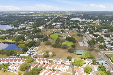 9506 Citrus Glen Place Tampa FL 33618