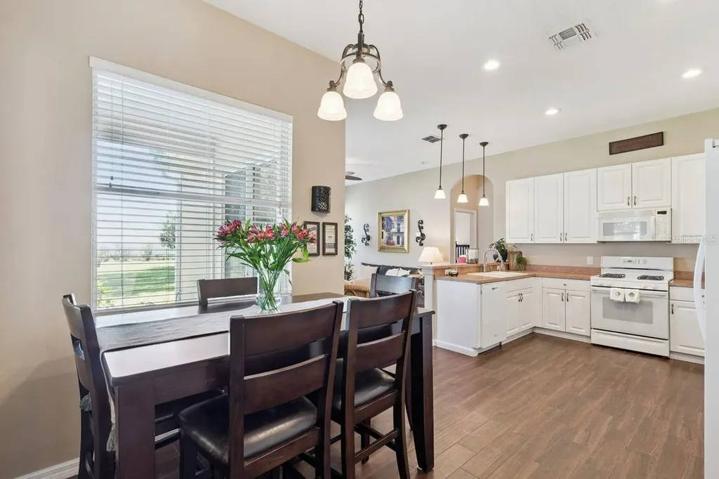 2824 Majestic Isle Drive Clermont FL 34711