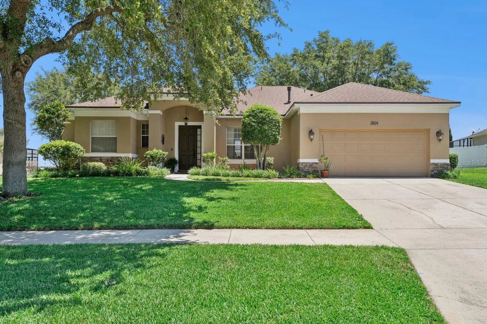 2824 Majestic Isle Drive Clermont FL 34711