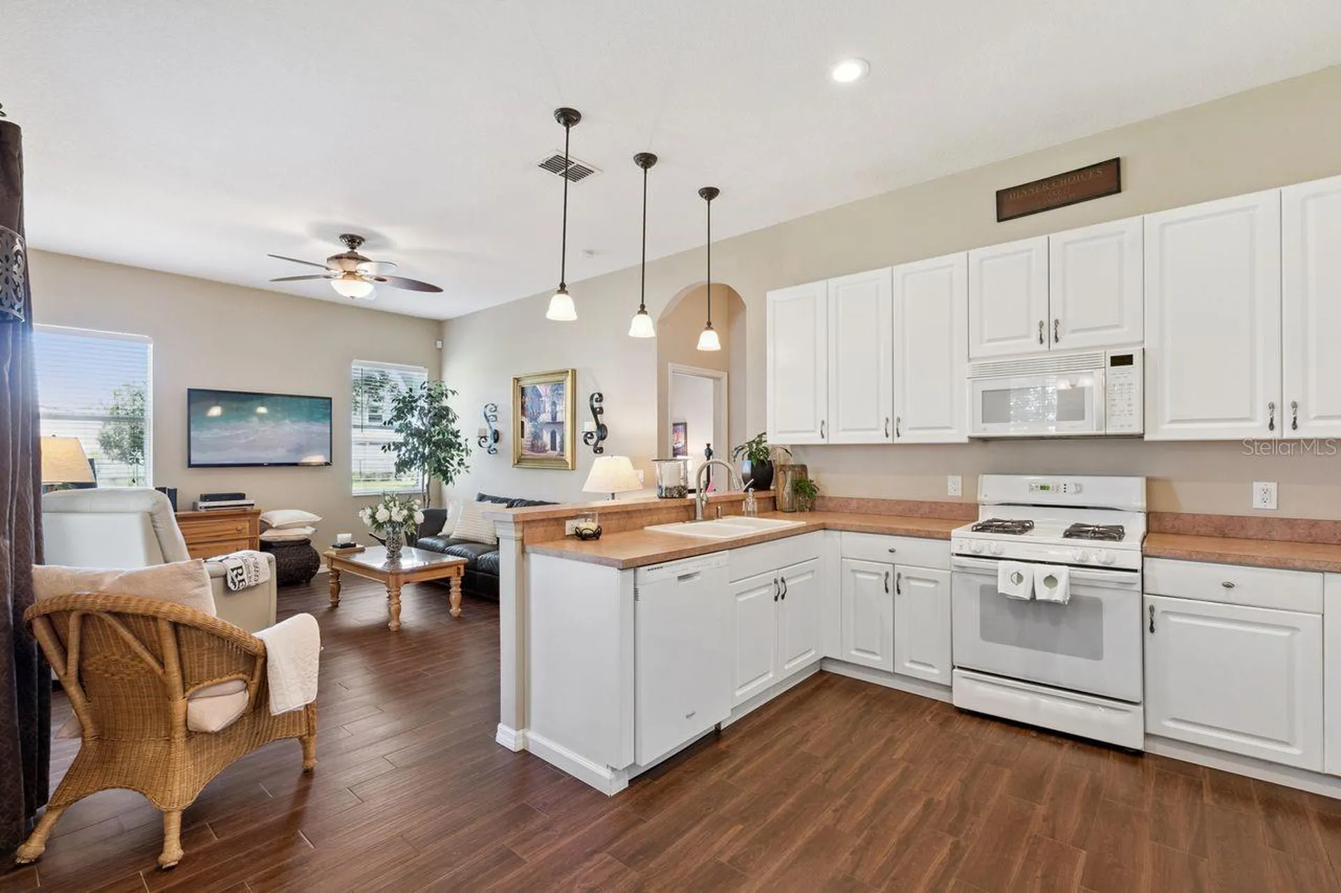 2824 Majestic Isle Drive Clermont FL 34711