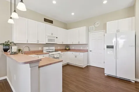 2824 Majestic Isle Drive Clermont FL 34711