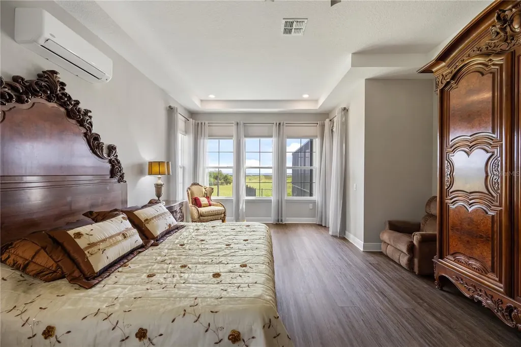 760 Windlass Court Kissimmee FL 34746