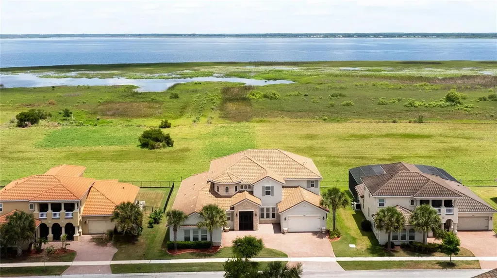 760 Windlass Court Kissimmee FL 34746