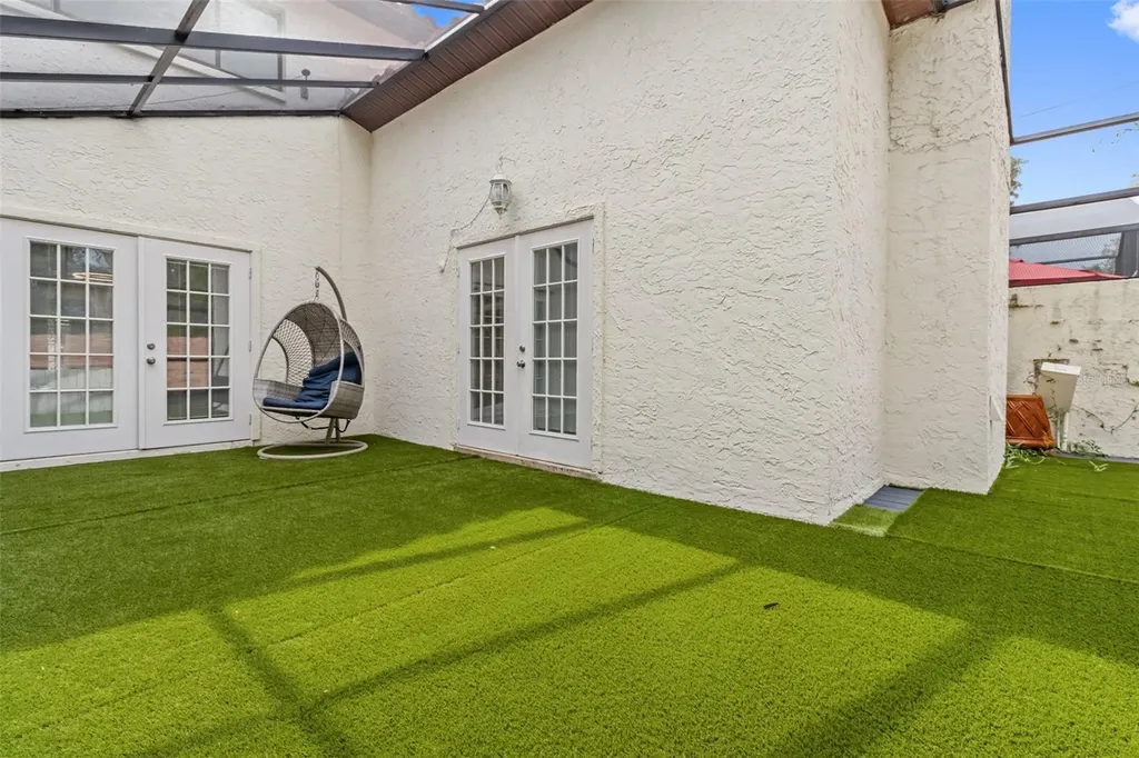 11310 Linarbor Place Tampa FL 33617