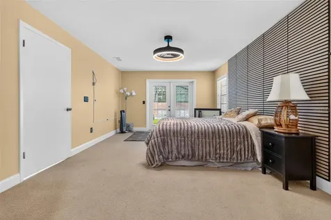 11310 Linarbor Place Tampa FL 33617
