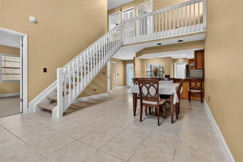 11310 Linarbor Place Tampa FL 33617