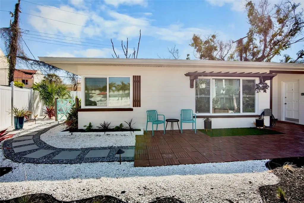 1138 Sun N Sea Drive Sarasota FL 34242