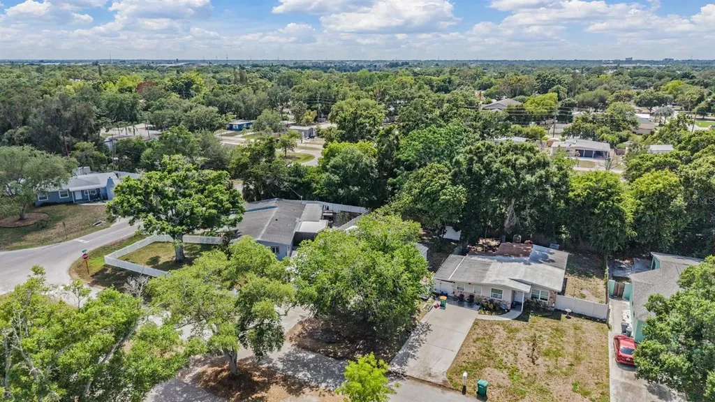 134 Emerald Lane Largo FL 33771