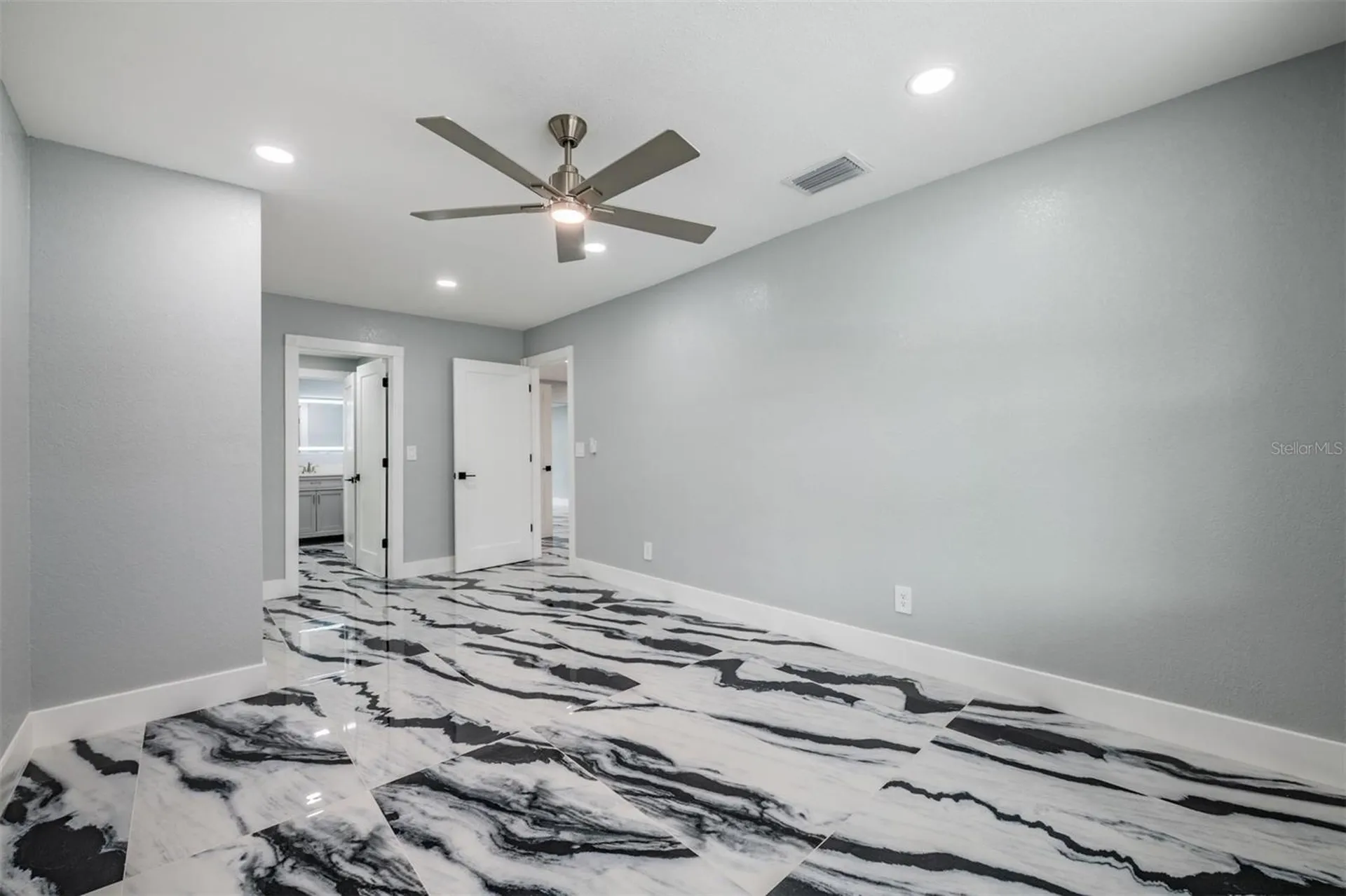 134 Emerald Lane Largo FL 33771