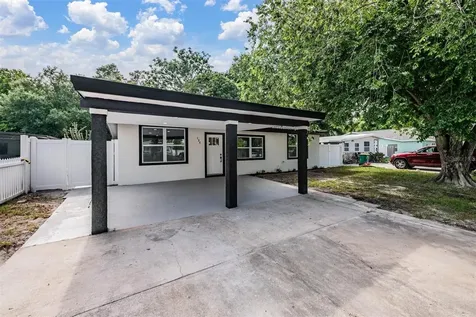 134 Emerald Lane Largo FL 33771