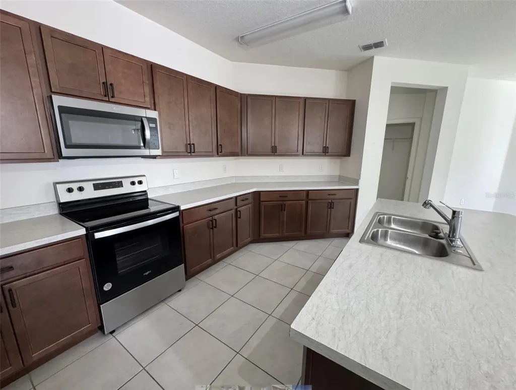 7054 Cruz Court Lakeland FL 33813
