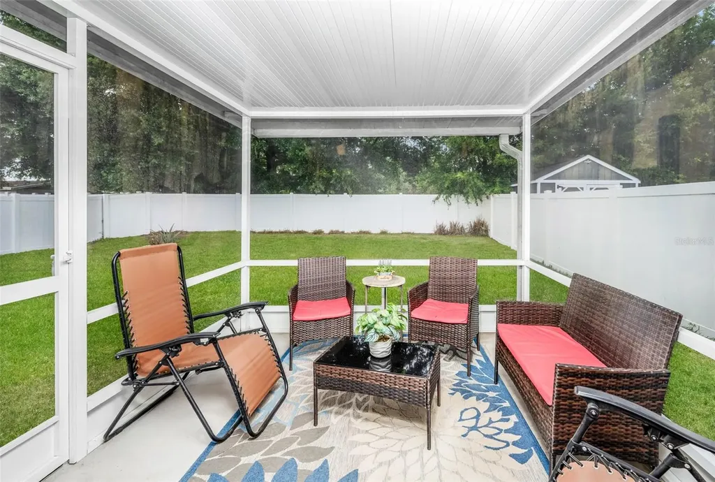 916 Orleans Drive Eagle Lake FL 33839