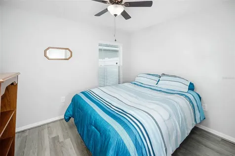 916 Orleans Drive Eagle Lake FL 33839