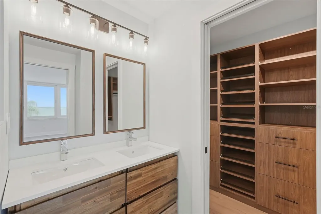 5277 Isla Key Boulevard S St Petersburg FL 33715