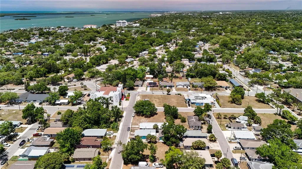 1405 Pennsylvania Avenue Clearwater FL 33755