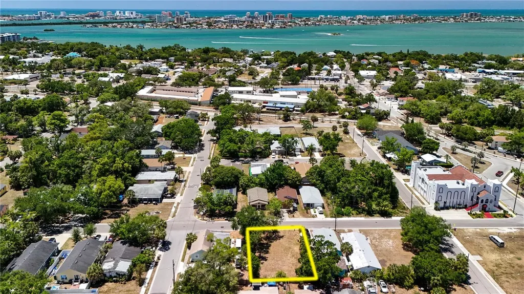 1405 Pennsylvania Avenue Clearwater FL 33755