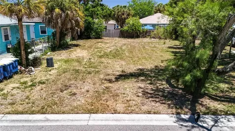 1405 Pennsylvania Avenue Clearwater FL 33755