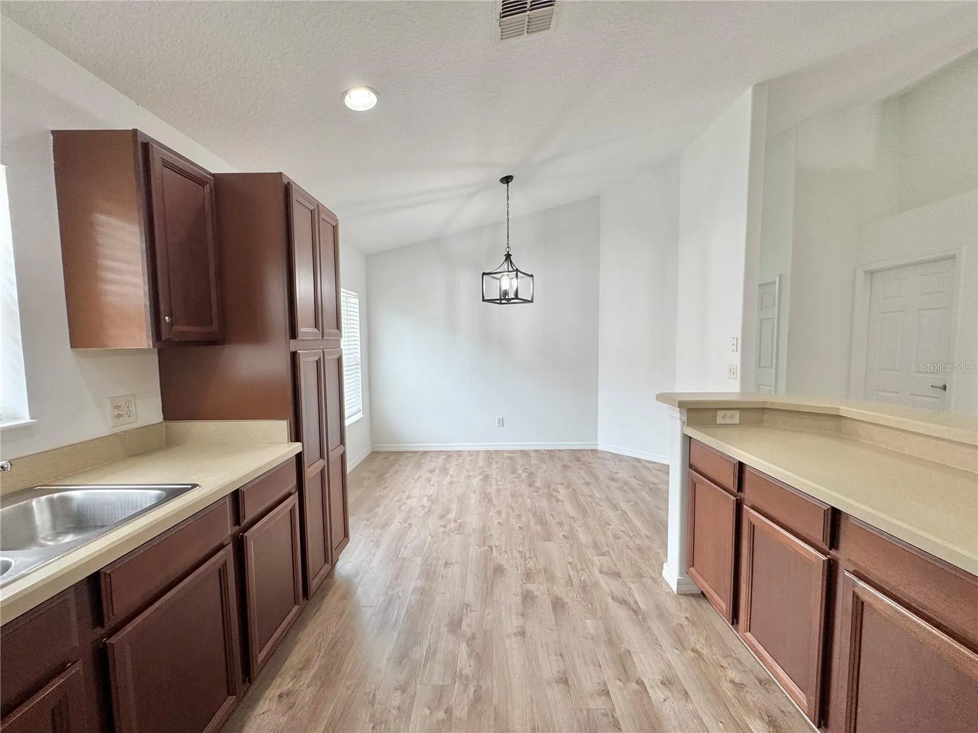 502 Viola Drive Davenport FL 33837
