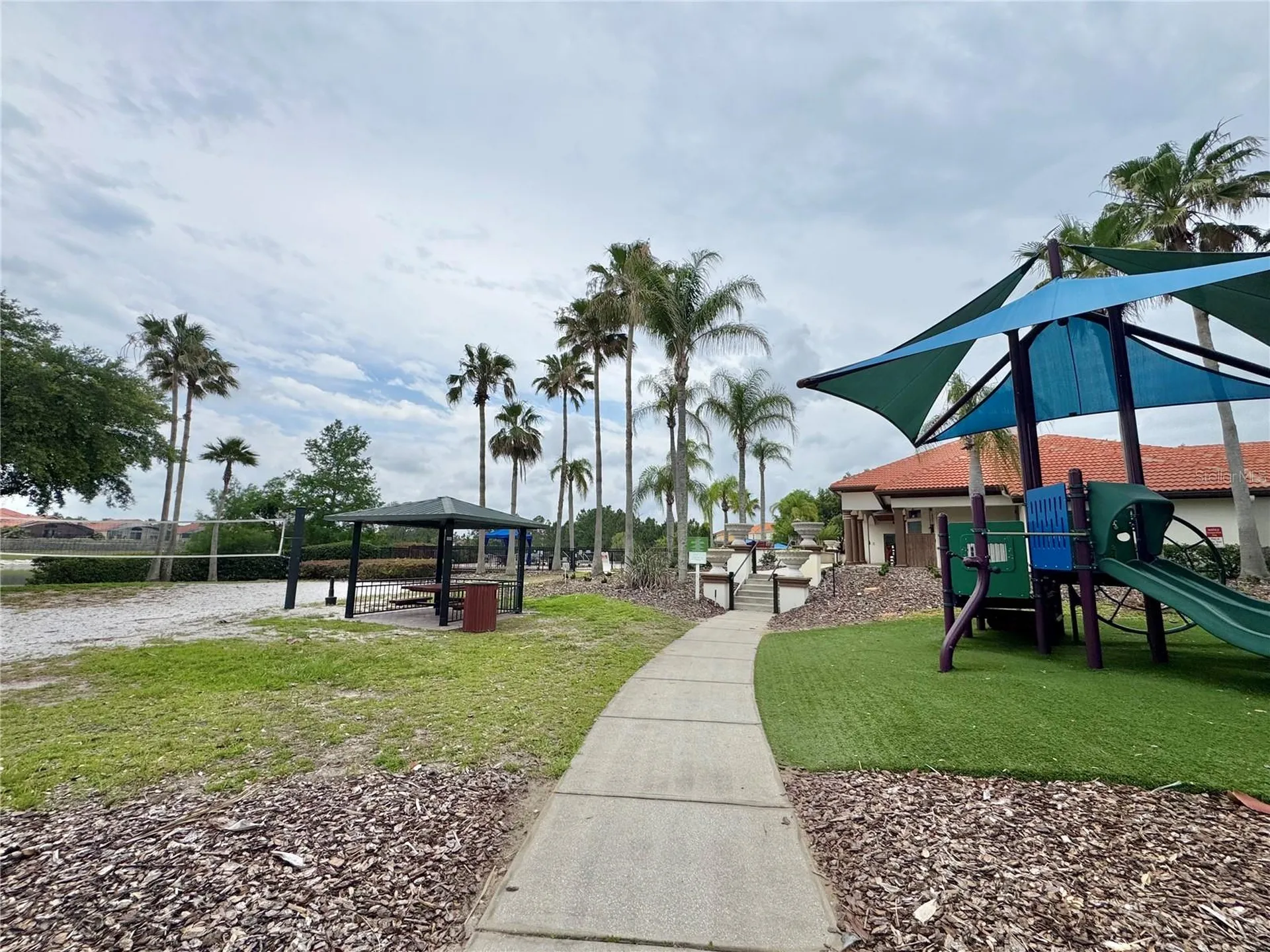 502 Viola Drive Davenport FL 33837