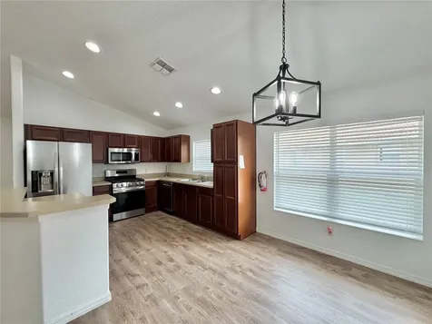 502 Viola Drive Davenport FL 33837
