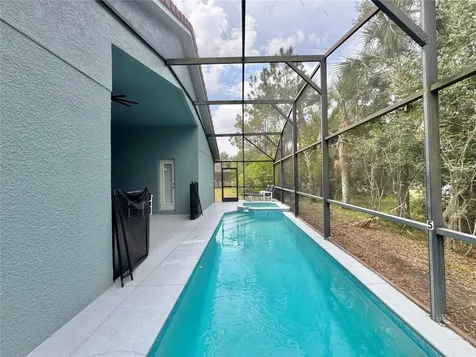 502 Viola Drive Davenport FL 33837
