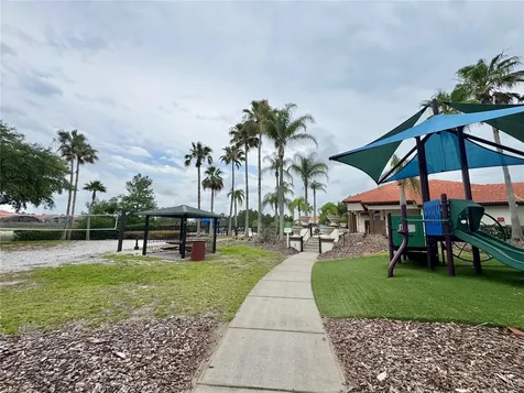 502 Viola Drive Davenport FL 33837