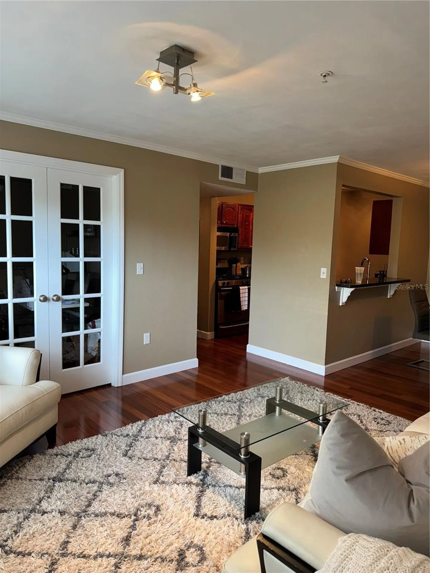 2053 Dixie Belle Drive Orlando FL 32812