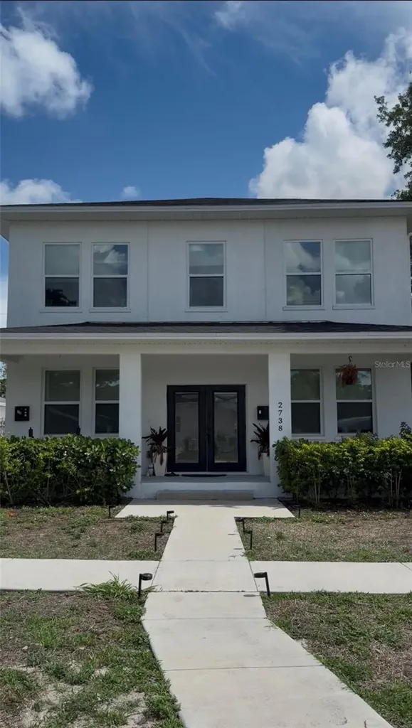 2738 16th Avenue N St Petersburg FL 33713