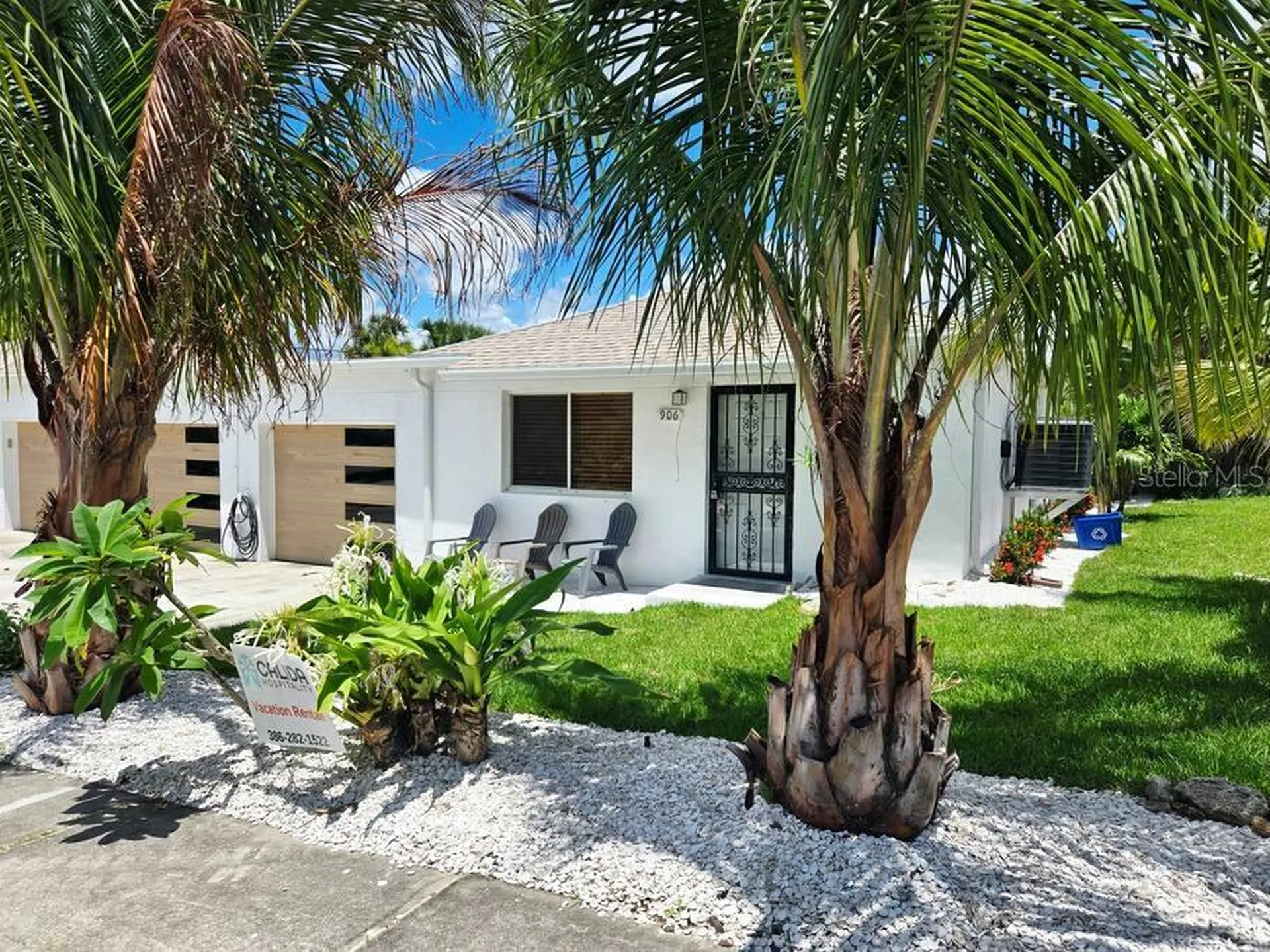 906 E 11th Avenue New Smyrna Beach FL 32169