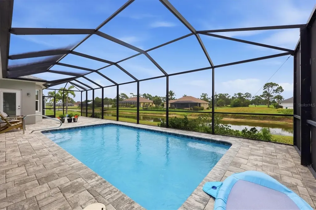 48 Long Meadow Lane Rotonda West FL 33947