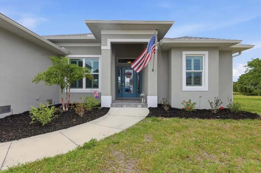 48 Long Meadow Lane Rotonda West FL 33947