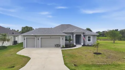 48 Long Meadow Lane Rotonda West FL 33947