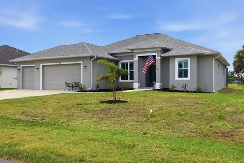 48 Long Meadow Lane Rotonda West FL 33947