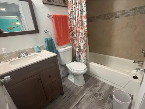 6033 34th Street W Bradenton FL 34210