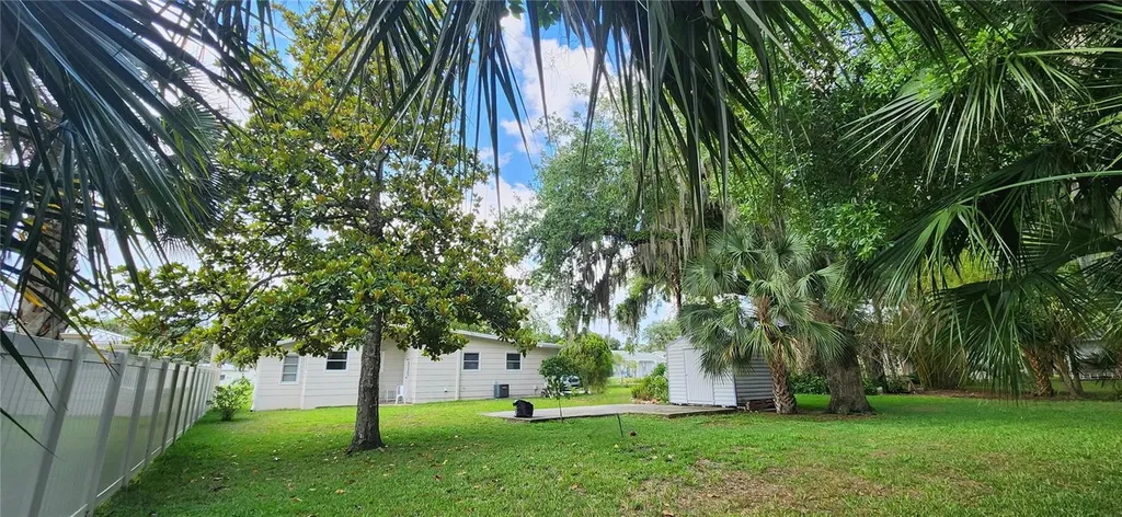 131 Plaza Lane Edgewater FL 32132