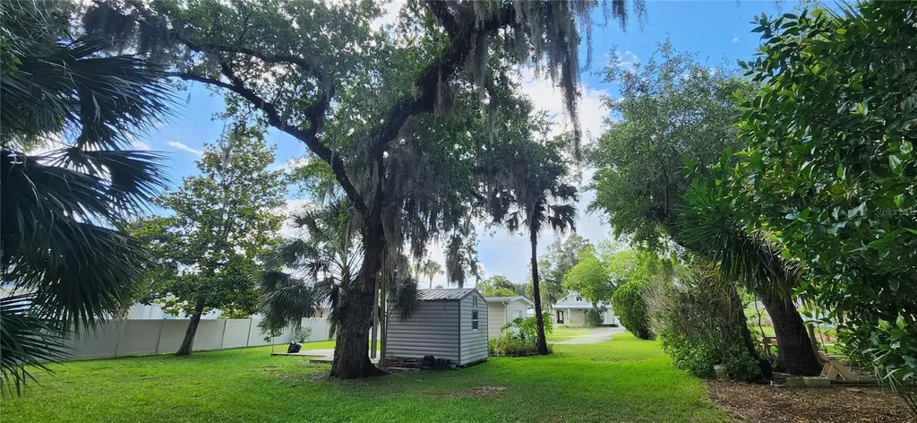 131 Plaza Lane Edgewater FL 32132