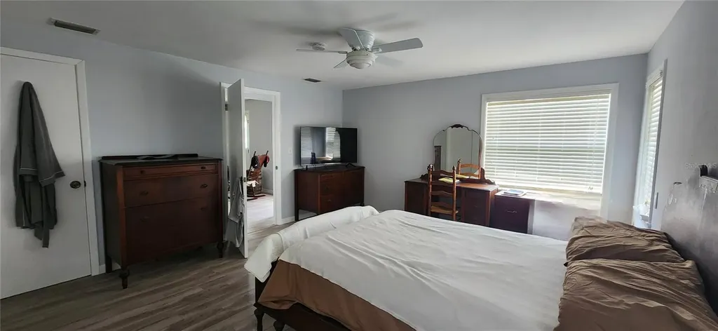131 Plaza Lane Edgewater FL 32132