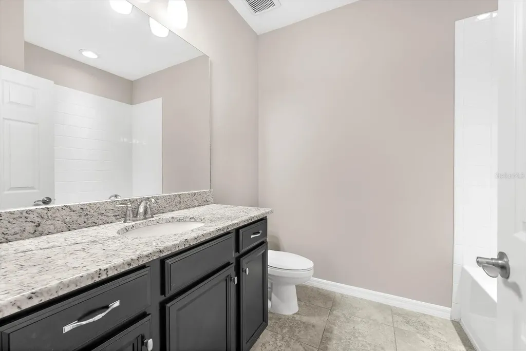 5633 Maidenstone Way Palmetto FL 34221