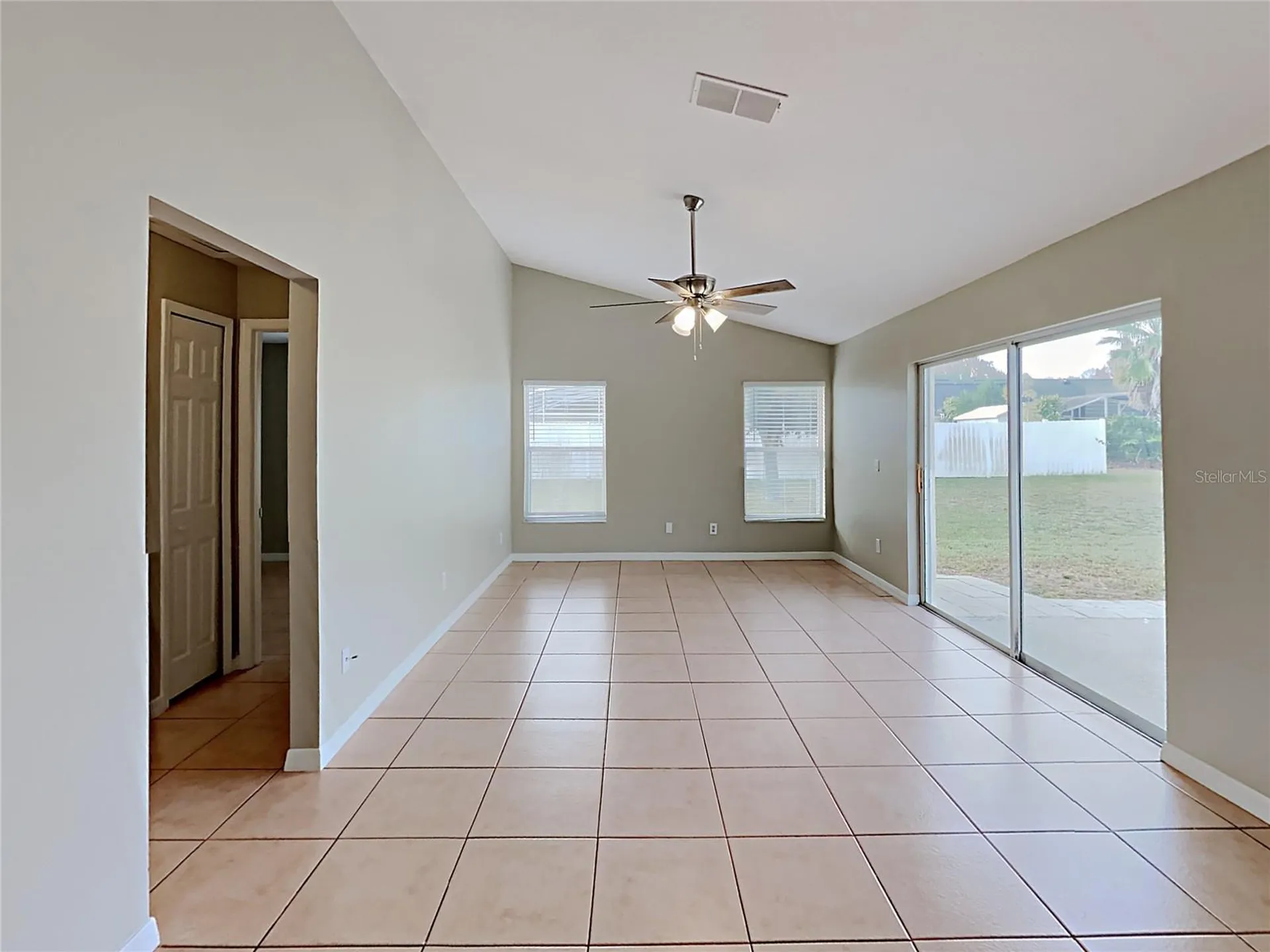 5637 Loma Vista Court Davenport FL 33896
