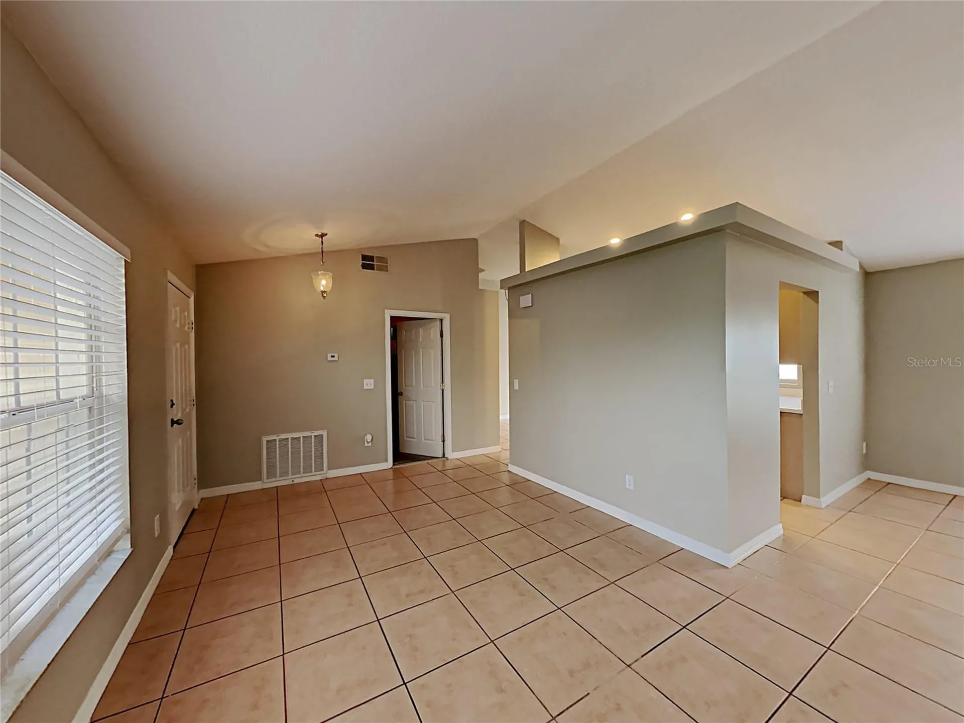 5637 Loma Vista Court Davenport FL 33896