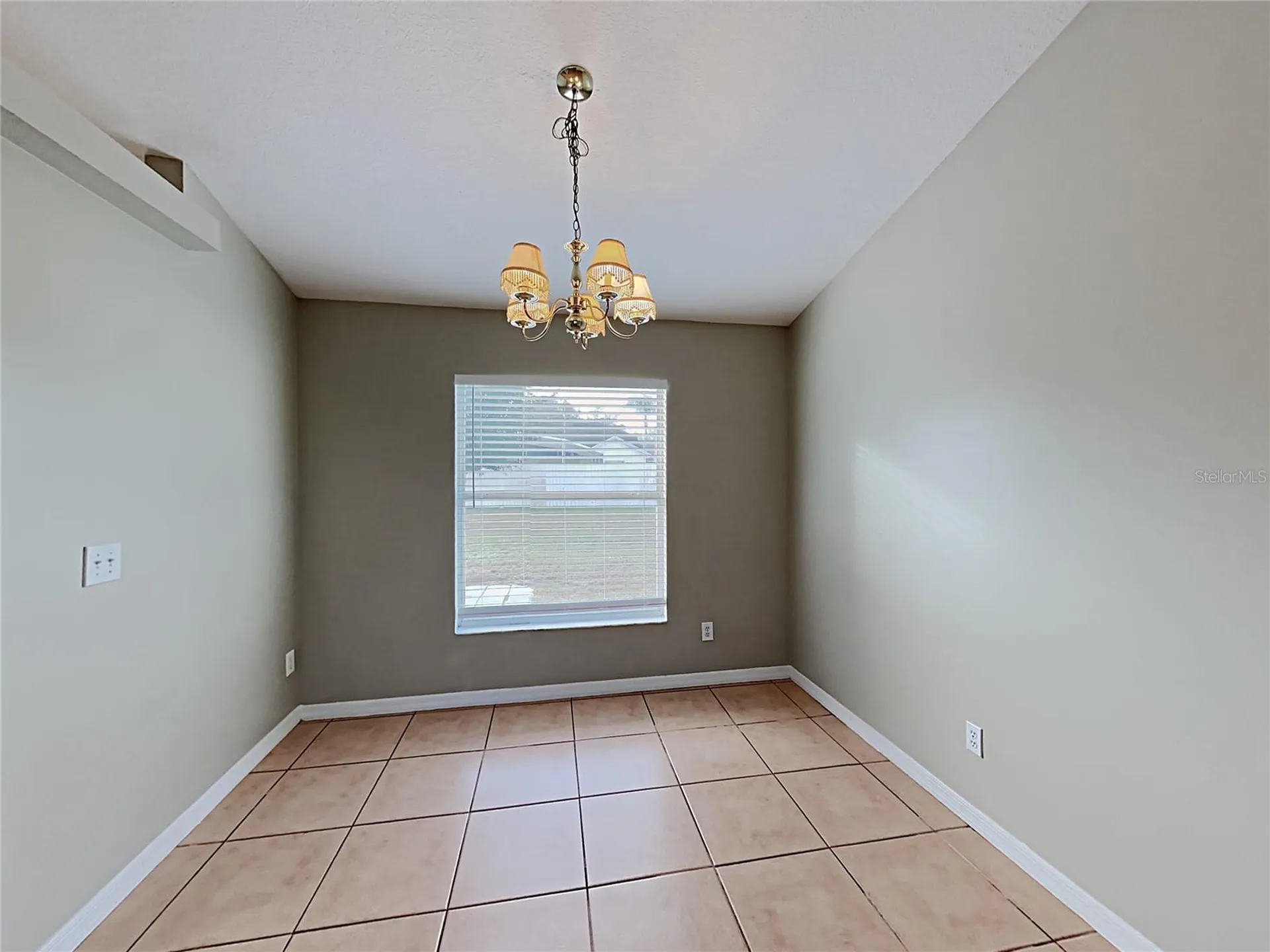 5637 Loma Vista Court Davenport FL 33896