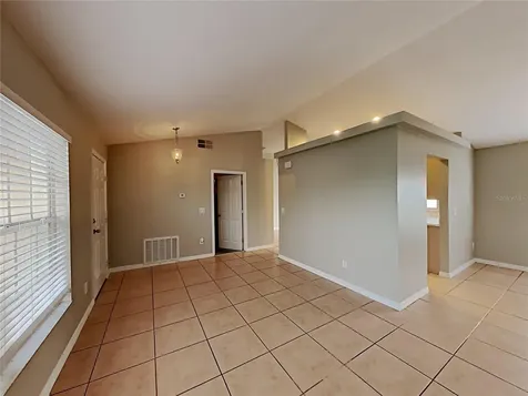 5637 Loma Vista Court Davenport FL 33896