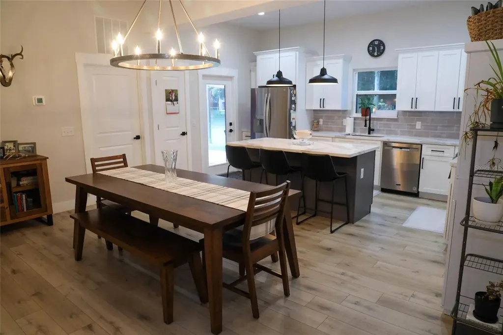 8031 NW 172nd Lane Fanning Springs FL 32693
