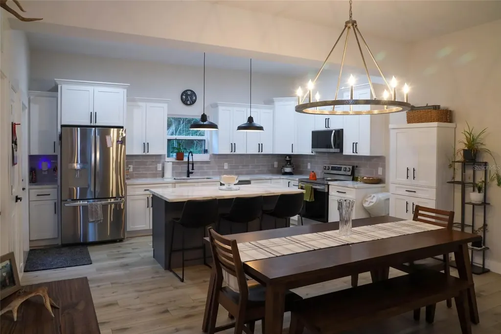 8031 NW 172nd Lane Fanning Springs FL 32693