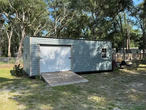 8031 NW 172nd Lane Fanning Springs FL 32693