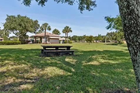 2796 Suncoast Lakes Boulevard Punta Gorda FL 33980