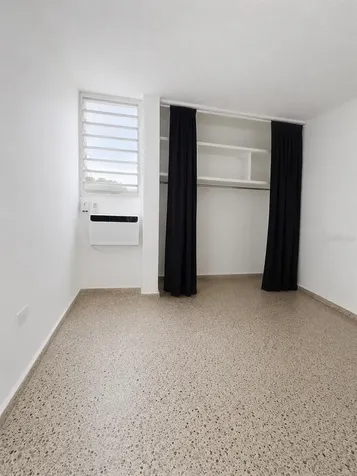 12 San Fdernando Gardens Bayamon PR 00956