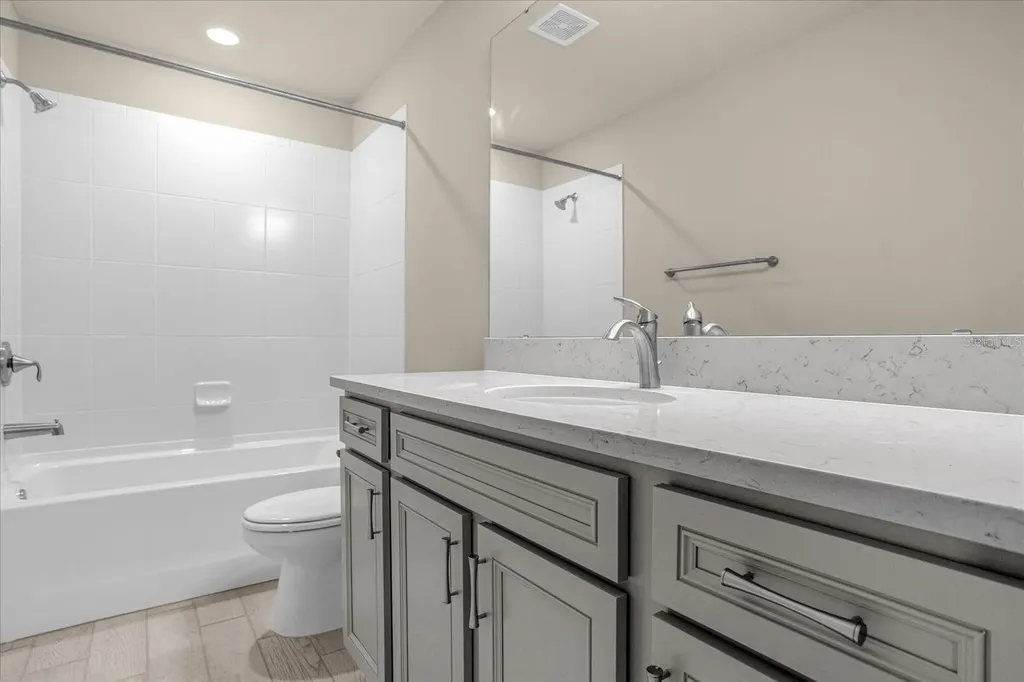 17315 Million Lakes Court Clermont FL 34714