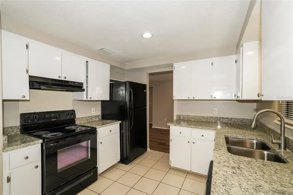 2836 Cinnamon Bear Trail Palm Harbor FL 34684