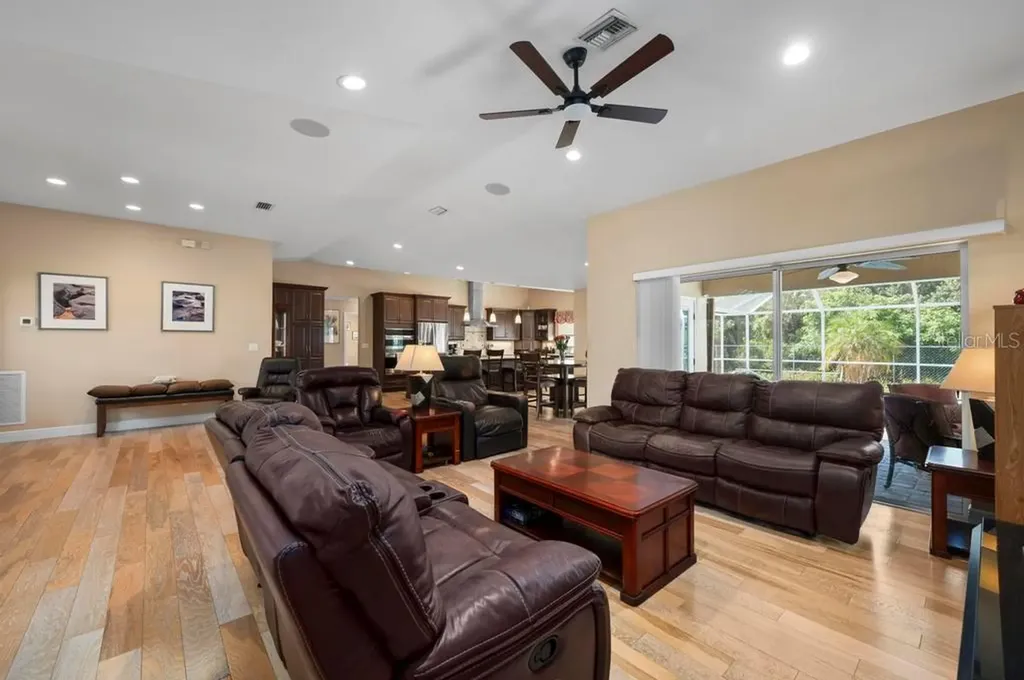 3801 Wayward Ave. Avenue North Port FL 34286